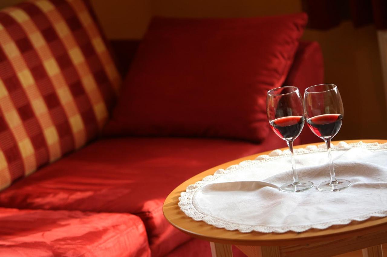 Weinhof Am Nussbaum Hotel Willanzheim Luaran gambar